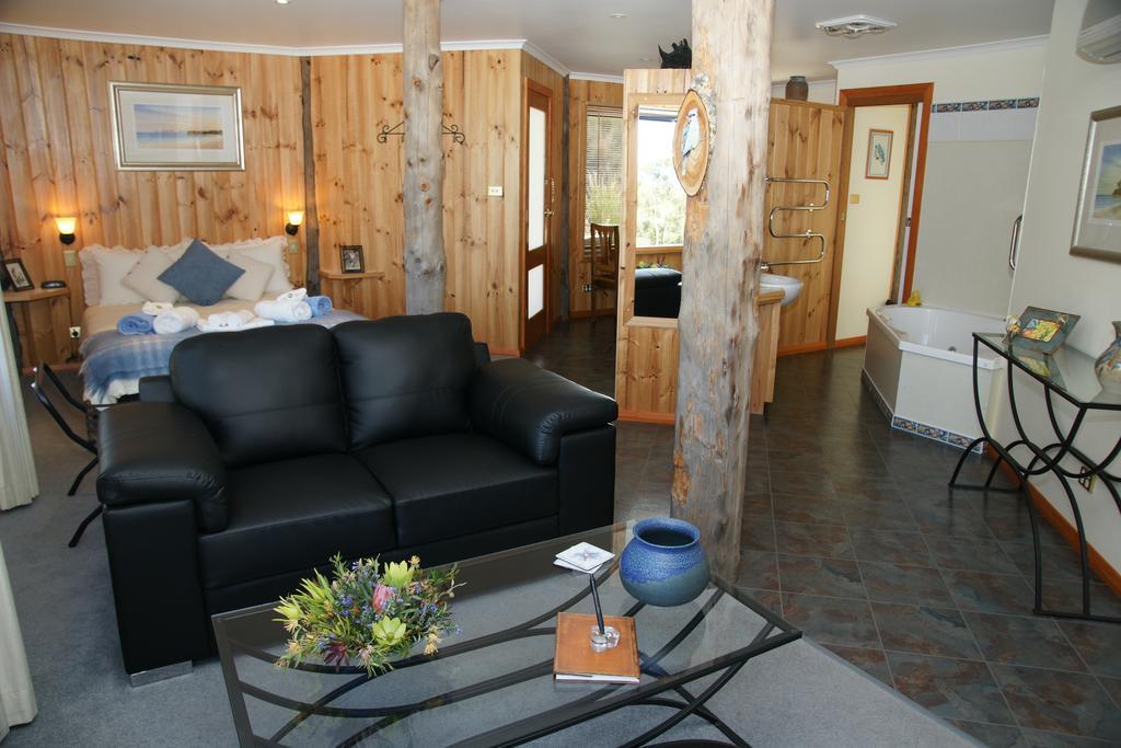 Bed In The Treetops B&B St Helens Δωμάτιο φωτογραφία